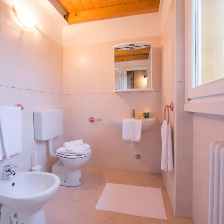 Сasa de vacaciones Sleeps 5 Pool *